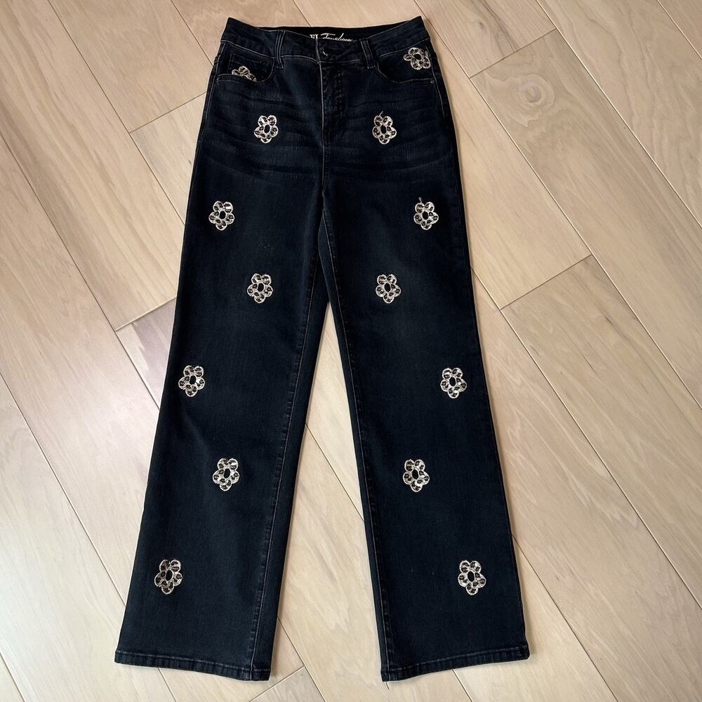 Frank Lyman Flower Embellish Denim Jean Women’s Medium